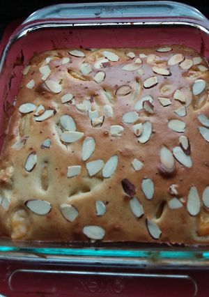 A picture of French Mixed Berries And Apple Clafoutis. 🇫🇷😍🍐🍒🍯🍰🍸🍨.
