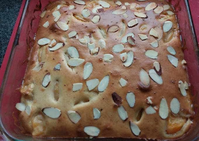 Recipe of Speedy French Mixed Berries And Apple Clafoutis. 🇫🇷😍🍐🍒🍯🍰🍸🍨