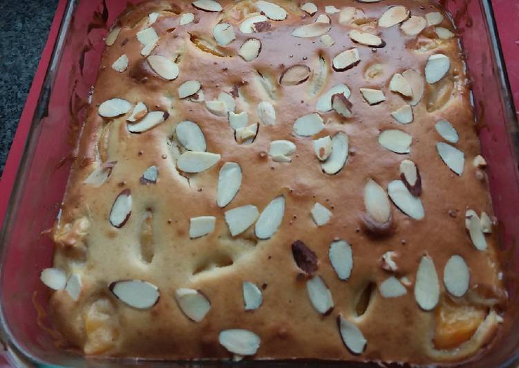 French Mixed Berries And Apple Clafoutis. π«π·ππππ―π°πΈπ¨