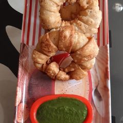 A picture of Ring samosa.