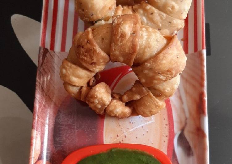 Steps to Make Favorite Ring samosa