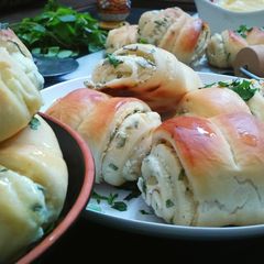 A picture of Cheese Fatayer.