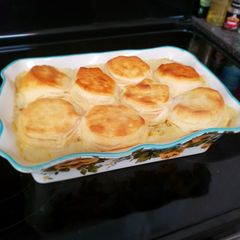 A picture of Chicken Pot Pie Casserole.