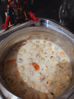 A picture of Makhana kheer.