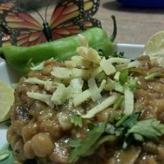 Chanay ki daal aur karelay A picture of Chanay ki daal aur karelay.