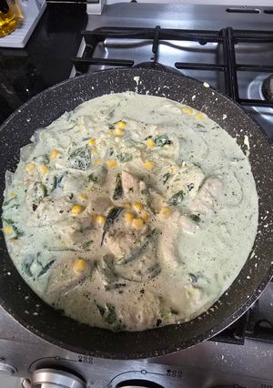 Una foto de Pollo en Salsa Poblana