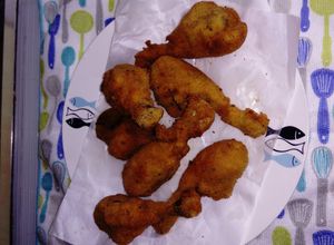 Una foto de Patitas de pollo