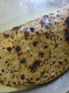 पालक का पराठा (palak ka paratha recipe in Hindi) रेसिपी मुख्य फोटो