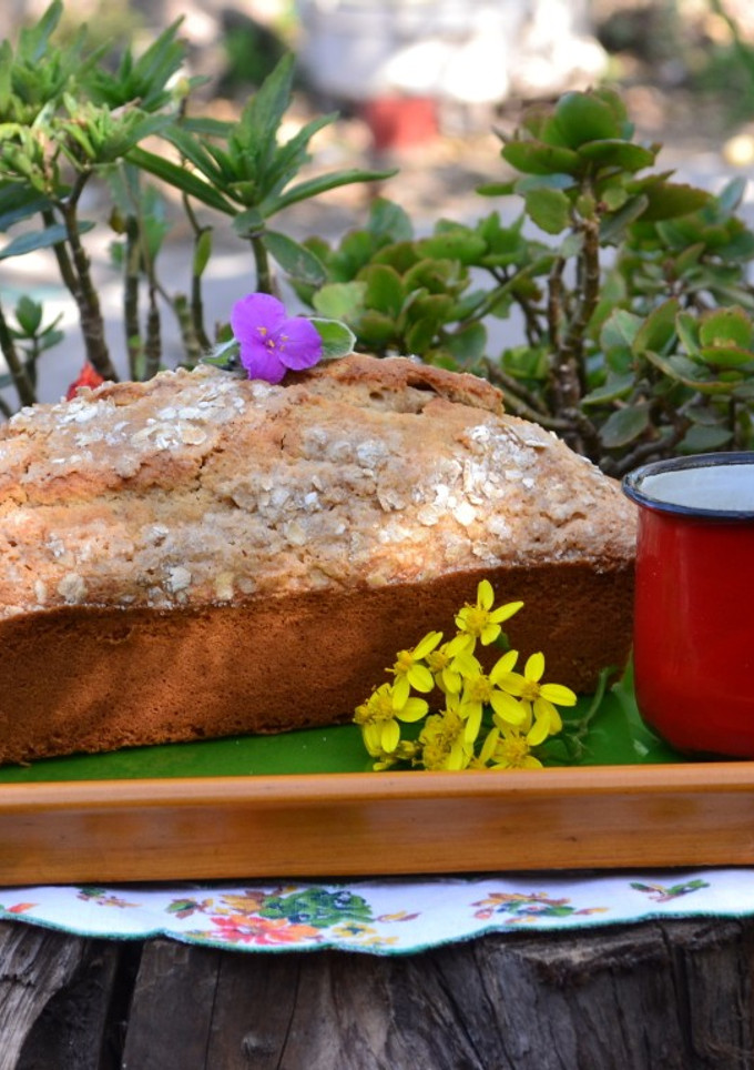 Una foto de Budín de limón y yogur con harina de avena🍋