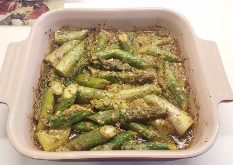 Roasted asparagus melted cheese