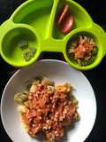 ฟูซิลี่ราดซอสมะเขือเทศหมูสับ BLW