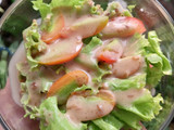 Salad simple hasil panen kebun sendiri