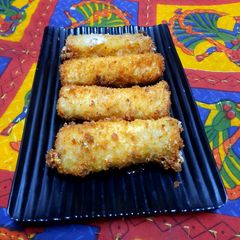 A picture of Cheese Rolls.