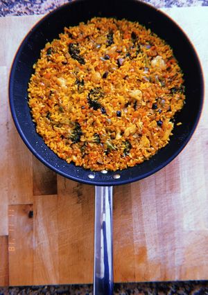 Una foto de Paella de verduras