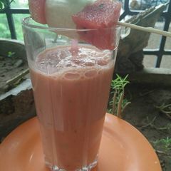A picture of Minty Watermelon Banana Cooler.
