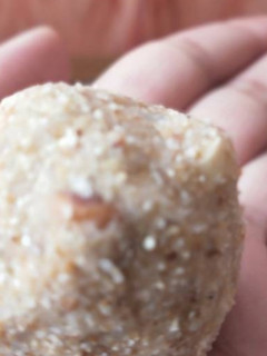 A picture of Wheat Flour ladoo.