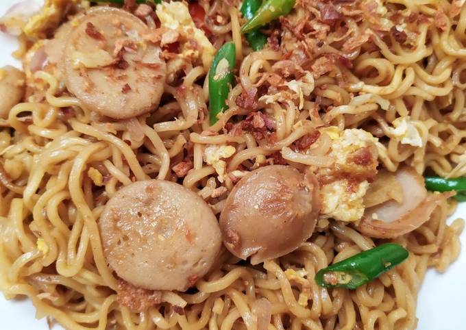 Langkah Mudah untuk Menyiapkan Indomie Rebus Digoreng, Bisa Manjain Lidah