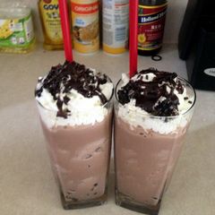 A picture of Oreo Milkshake.