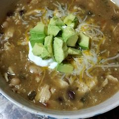 A picture of White chicken chili.