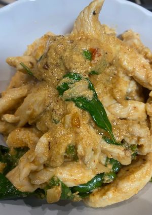 รูปของ ไก่ผัดพริกเผานมสด