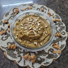 A picture of बादाम का हलवा.
