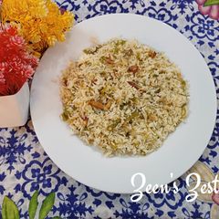 A picture of Burnt Garlic Rice.