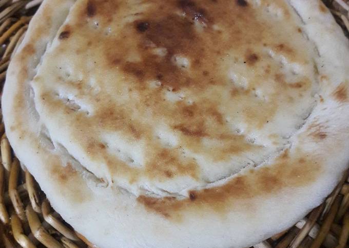 Simple naan banyn at home