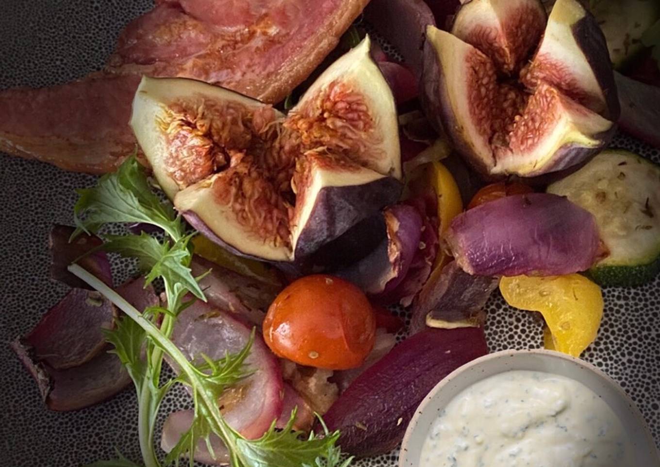 Figs and Mediterranean Vegetables with Blue Cheese Dressing