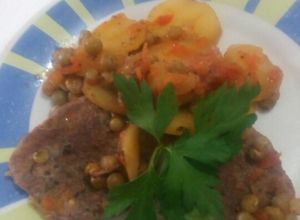 Una foto de Bifes de pecetos a la cacerola
