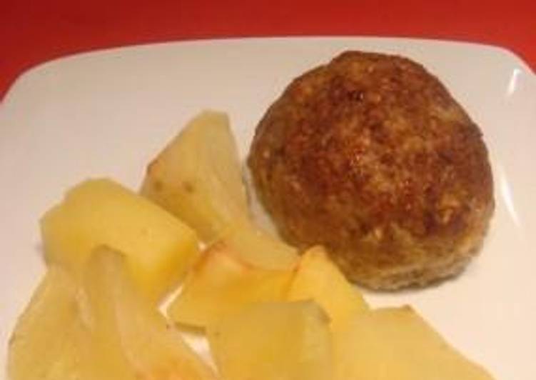 Recipe of Super Quick Homemade Mini meatloaves with potatoes in the oven