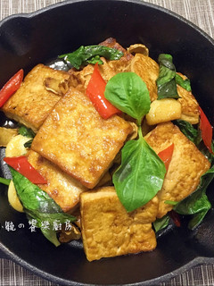 三杯豆腐~鹹香好下飯! 的食譜成品照片
