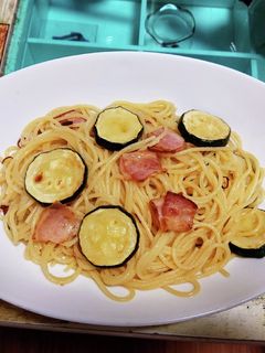 A picture of Zucchini and Bacon Pasta.