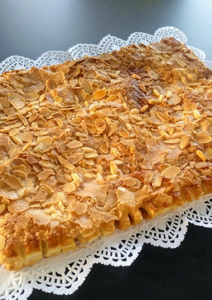 Una foto de Coca de llardons