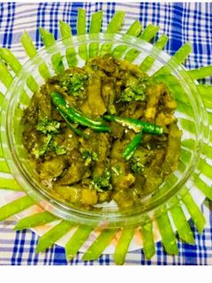 A picture of Pea pods Bhaji.