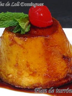 Una foto de Flan de turrón de Jijona - Recetas fáciles de Loli Domínguez