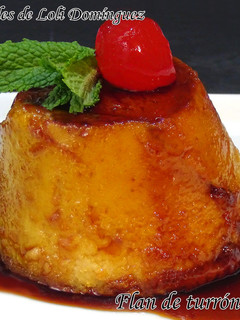 Una foto de Flan de turrón de Jijona - Recetas fáciles de Loli Domínguez