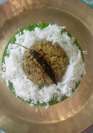 A picture of Mochar paturi(banana blossom paturi).