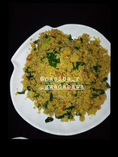 Danbun cous cous ainihin hoton girkin