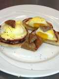 Eggs Benedict