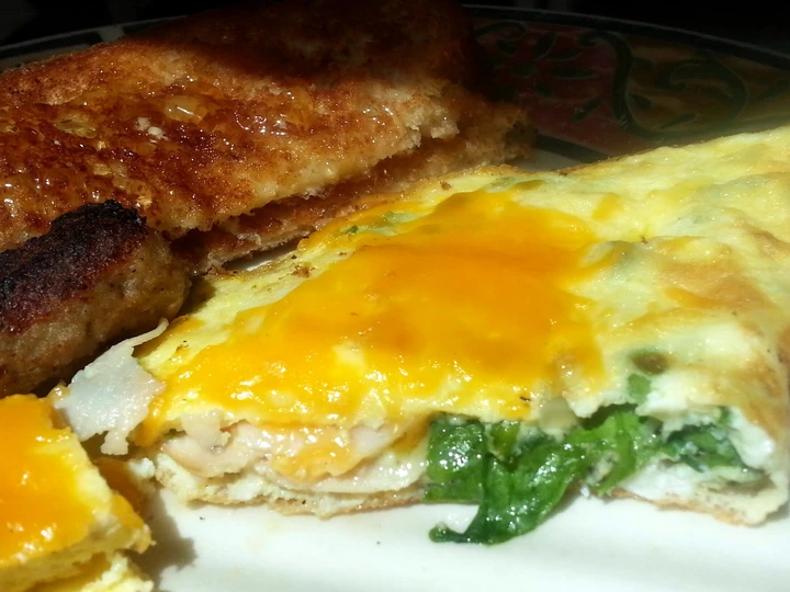 Easy Steps to Make Spinach and Turkey Omelette the So Delicious You can take Joss in your mouth