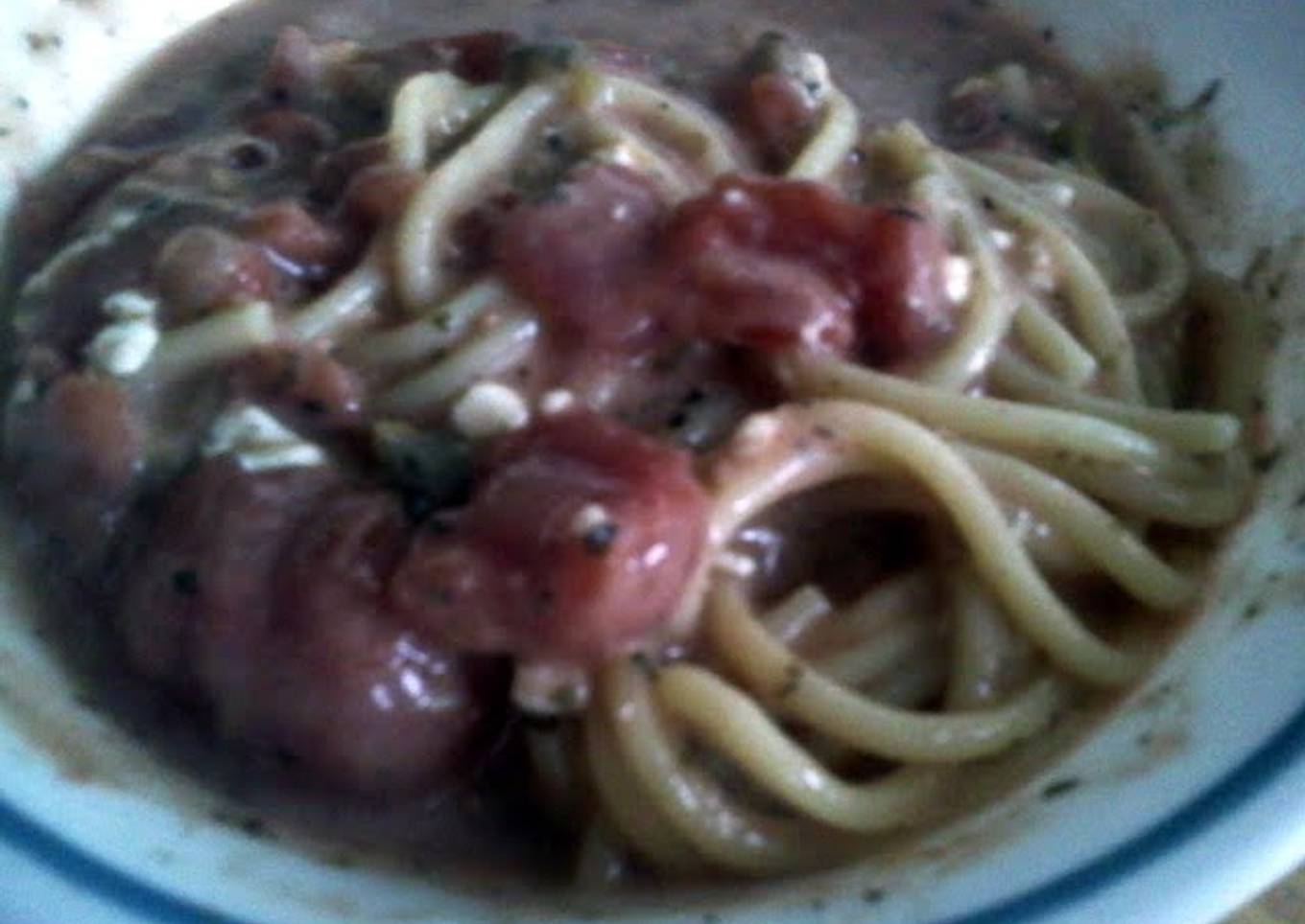 meatless garlic spaghetti with stewed tomatoes