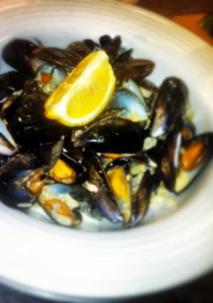 A picture of Mussels Marinara.