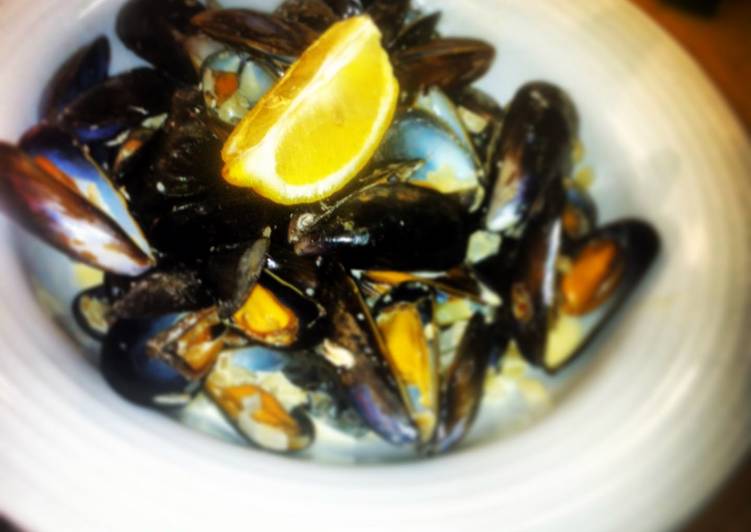 Mussels Marinara