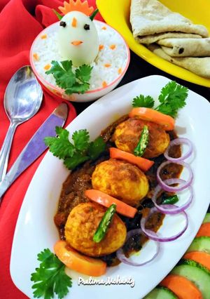 A picture of Egg Masala.