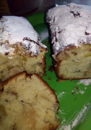 Una foto de Budín de manzana con pasas
