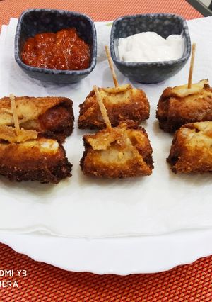 A picture of Chicken salami roll ups.