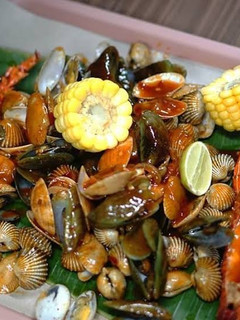 Foto resep Seafood Ngampar 🐚🦀🌽