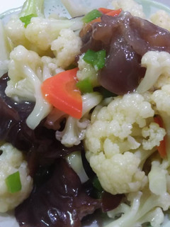 清炒白花椰菜 的食譜成品照片