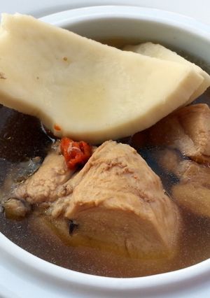 A picture of Coconut Chicken Soup.