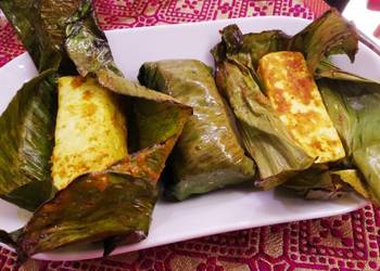 How to Recipe Delicious Spicy paneer steamed in banana leaf wrap
